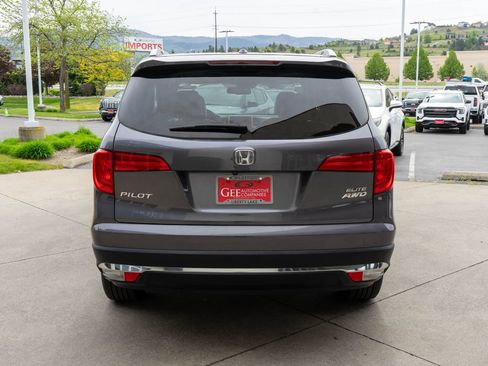 Used 2018 Honda Pilot Elite image 6