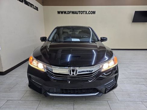 Used 2017 Honda Accord EX-L image 2