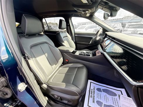 Used 2025 Jeep Wagoneer S Limited image 32