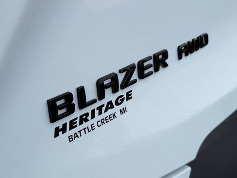 New 2026 Chevrolet Blazer LT w/ Convenience Package AWD/4WD image 32