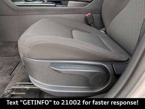 Used 2025 Kia Sportage LX FWD image 21
