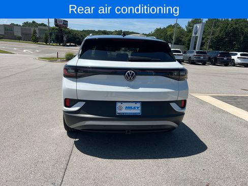 Used 2025 Volkswagen ID.4 Pro S Plus AWD/4WD image 7
