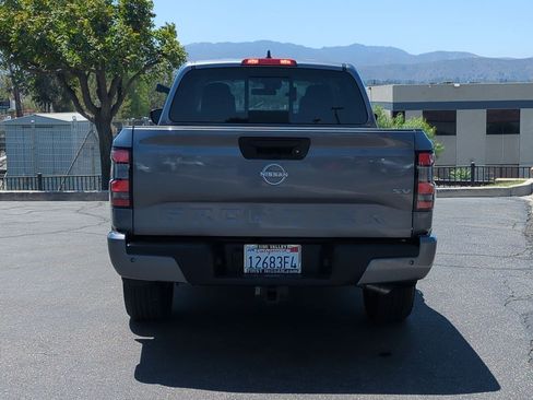 Certified 2024 Nissan Frontier SV w/ Technology Package RWD image 7