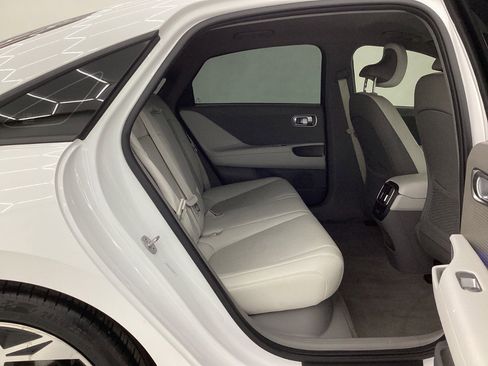 Used 2023 Hyundai Ioniq 6 SEL image 21