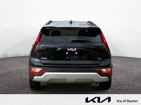 New 2026 Kia Niro LX image 4