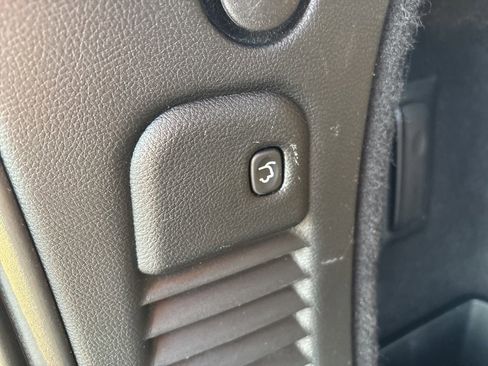 Used 2017 Dodge Durango GT w/ Premium Group image 32