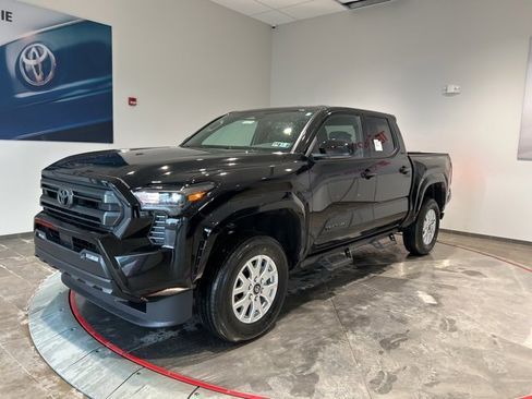 New 2026 Toyota Tacoma SR5 image 2