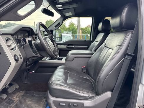 Used 2013 Ford F250 Lariat w/ Chrome Pkg AWD/4WD image 10