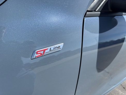 Used 2024 Ford Escape ST-Line w/ Tech Pack #1 AWD/4WD image 9
