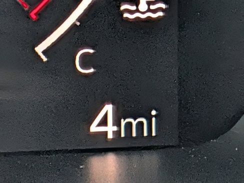 New 2026 GMC Canyon Elevation w/ Convenience Package image 17