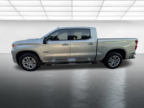 Certified 2022 Chevrolet Silverado 1500 LTZ w/ Technology Package RWD image 30