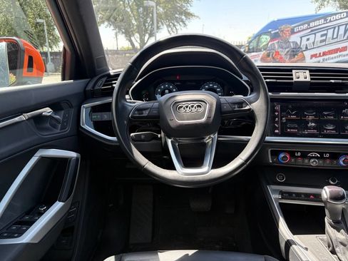 Used 2023 Audi Q3 2.0T Premium AWD/4WD image 7