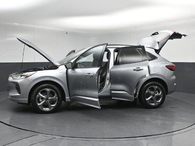 Certified 2024 Ford Escape ST-Line w/ Tech Pack #1 AWD/4WD image 55