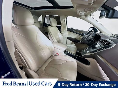 Used 2019 Lincoln MKC Reserve w/ MKC Climate Package image 31