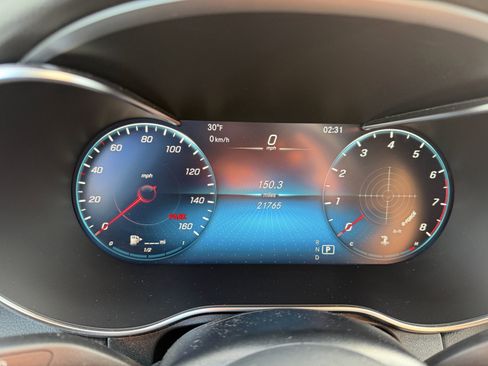 Used 2022 Mercedes-Benz GLC 300 image 17