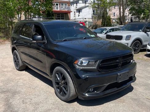 Used 2017 Dodge Durango GT w/ Premium Group AWD/4WD image 5