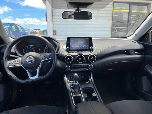 Used 2025 Nissan Sentra SV FWD image 29