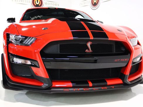 Used 2020 Ford Mustang Shelby GT500 w/ Technology Package RWD image 14