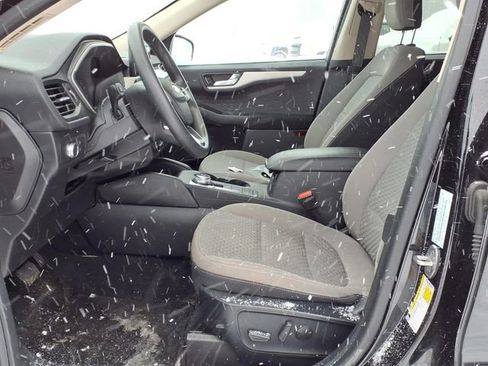 Used 2020 Ford Escape SE image 7