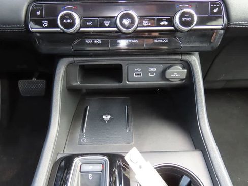 Certified 2023 Honda Pilot EX-L image 18