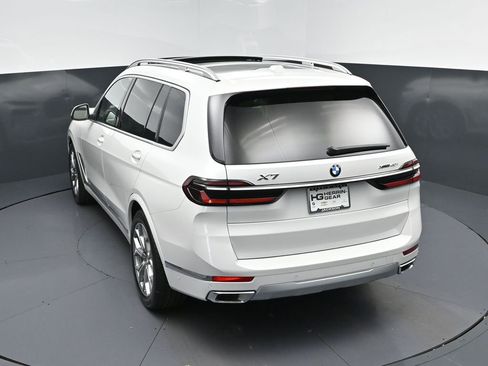 New 2026 BMW X7 xDrive40i w/ Executive Package image 34
