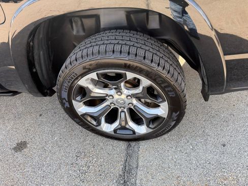 Used 2021 RAM 1500 Limited AWD/4WD image 15