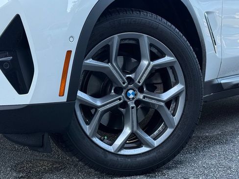 Used 2024 BMW X3 xDrive30i w/ Premium Package AWD/4WD image 9