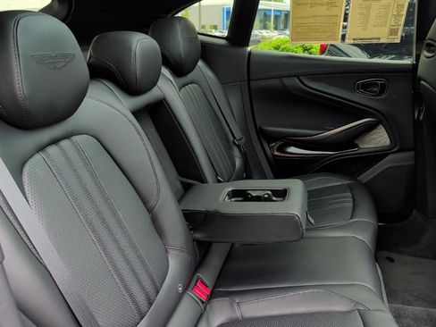 Used 2025 Aston Martin DBX 707 AWD/4WD image 38