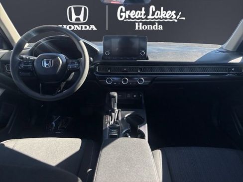 Used 2023 Honda Civic LX image 10