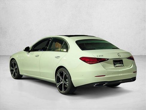 Used 2025 Mercedes-Benz C 300 Sedan image 8