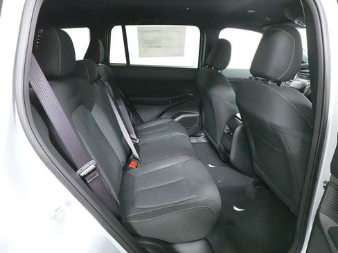 New 2026 Jeep Cherokee Laredo AWD/4WD image 27