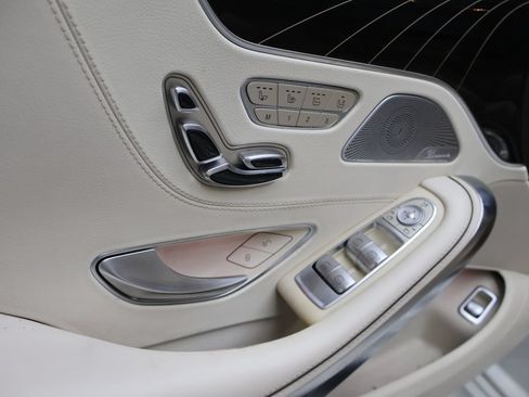 Used 2017 Mercedes-Benz S 550 Cabriolet image 17