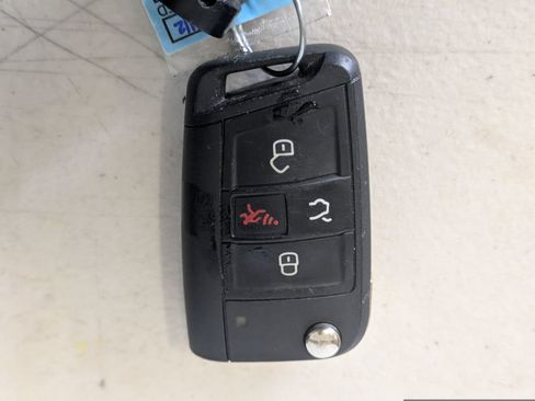 Used 2018 Volkswagen Tiguan S FWD image 30