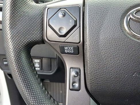 Used 2021 Toyota Tacoma TRD Sport image 22