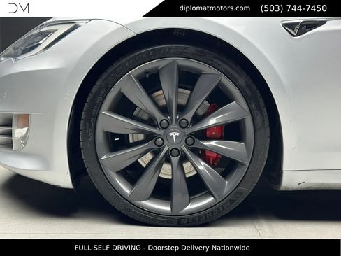Used 2017 Tesla Model S P100D image 39