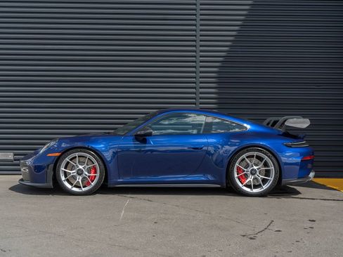 Used 2026 Porsche 911 GT3 RWD image 2