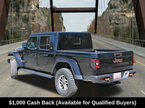 New 2026 Jeep Gladiator Mojave image 3