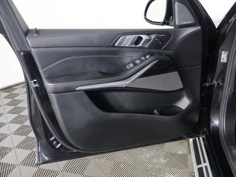 Used 2020 BMW X7 xDrive40i w/ Cold Weather Package image 26