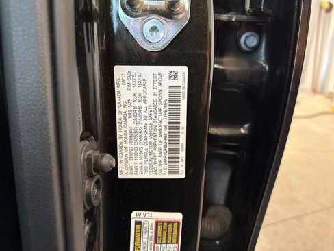 Used 2017 Honda CR-V EX-L image 18