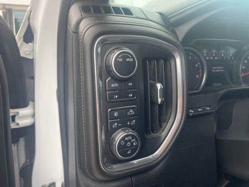Used 2020 Chevrolet Silverado 3500 High Country w/ Z71 Off-Road Package AWD/4WD image 24