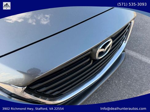 Used 2017 MAZDA MAZDA3 Sport FWD image 5