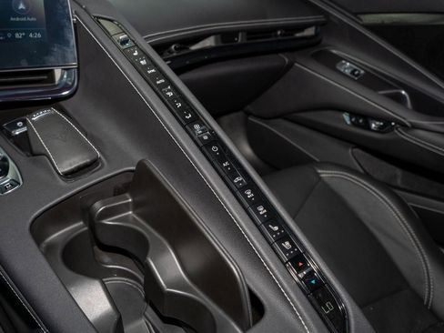 Used 2023 Chevrolet Corvette Stingray Preferred Cpe w/ Stealth Interior Trim Package image 18