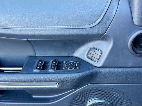 Used 2022 Ford Expedition Max XLT image 19