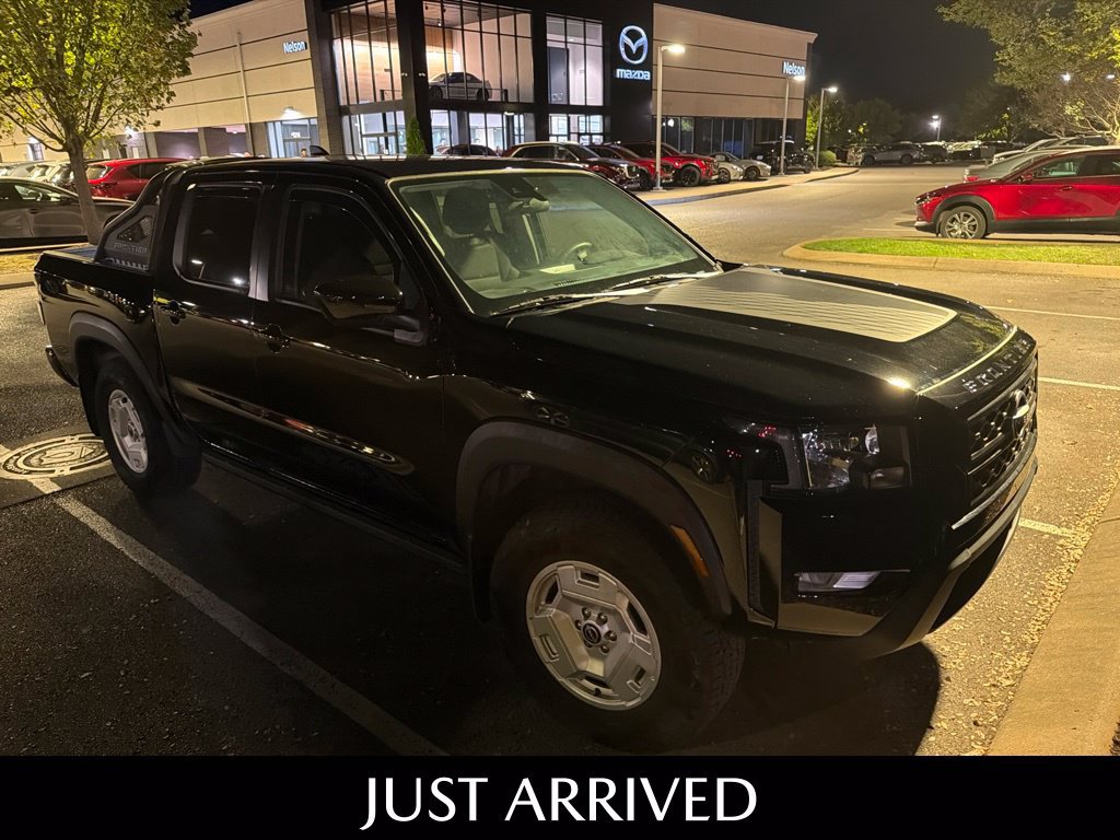 Used 2024 Nissan Frontier SV w/ Hardbody Edition AWD/4WD image 5