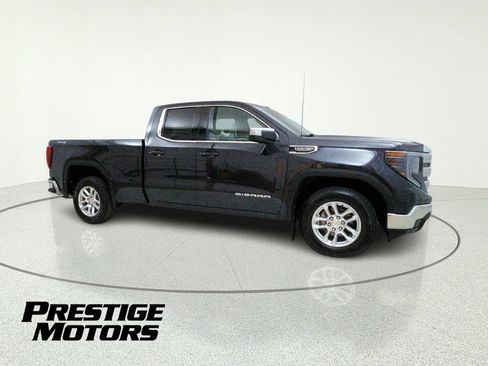 Used 2023 GMC Sierra 1500 SLE w/ Enhanced Capability Package AWD/4WD image 10