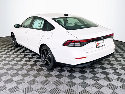 New 2026 Honda Accord SE image 4