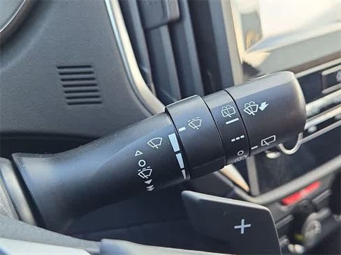 Used 2019 Subaru Crosstrek 2.0i Premium image 25