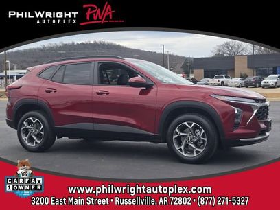 Used 2025 Chevrolet Trax LT w/ LT Convenience Package