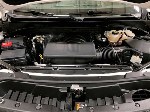 Used 2023 GMC Yukon Denali w/ LPO, Floor Liner Package AWD/4WD image 10