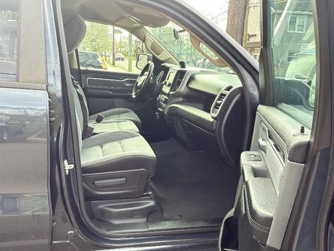 Used 2019 RAM 1500 Big Horn AWD/4WD image 23